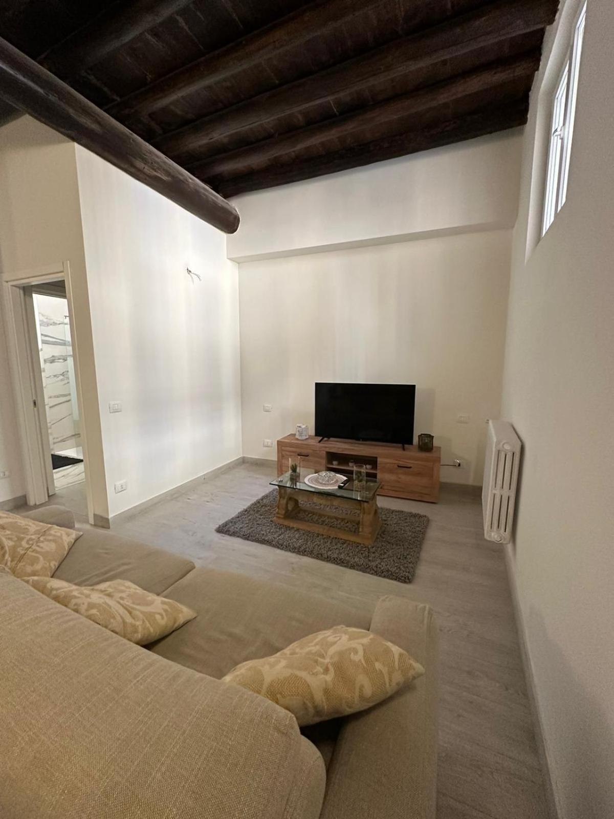 Al Campanile Apartment Verona Exterior photo
