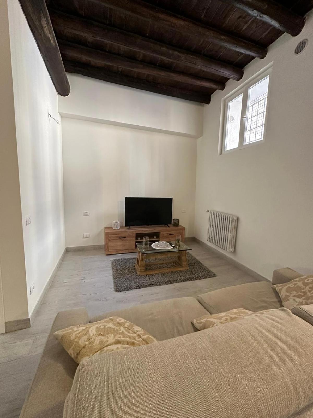 Al Campanile Apartment Verona Exterior photo